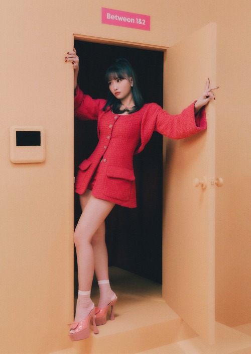 TWICE BETWEEN 1&2 Archive Ver. Scan