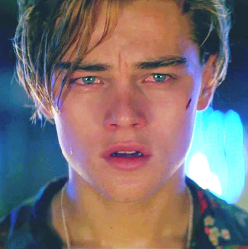 Leonardo Di Caprio dans Roméo+Juliette | via Tumblr on We Heart It.