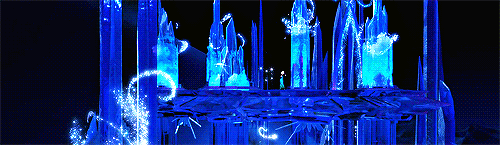 elsasexual:Frozen Gif/Screencap Meme: [5/10 scenes] ↳Building the ice palace