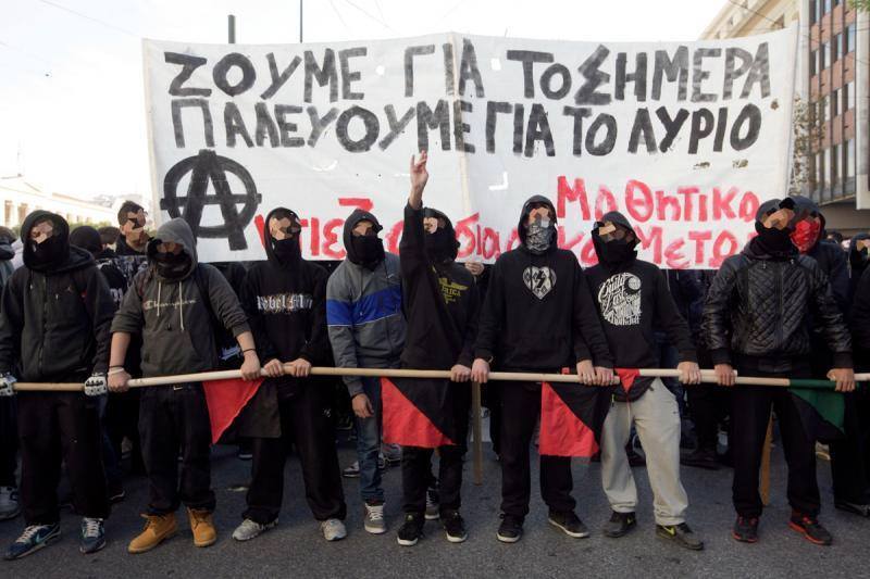 revnews:  Greek Riot Cops Attack Commemorative Demonstration for Victim of Police