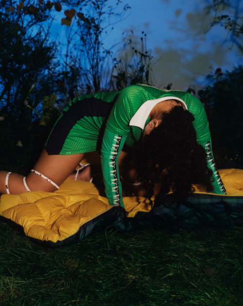 Porn celebsofcolor:Rihanna for DAZED Magazine photos