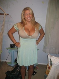 normalnaked:  adorablemilfs:  Adorable milfs follow me  That dress is being stress tested!