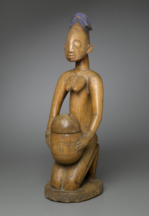  Here’s a little BLUESDAY inspiration from our African art collection, currently on view in Infinite