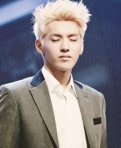 sehun8gfat:  2/300 EXO ; Growl Era Pics 