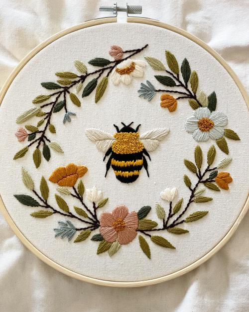 embroiderycrafts:My second embroidery kit completed and I’m so pleased! by  MRooty59