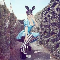 josefinejonsson:  It’s Easter and I’m having time off from work. 🦉🐣🐰 model is @insaniteatime and latex by @westwardboundlatex 💜💙💛 #josefinejonsson #makeup #insanitea #latex #woman #heels #hedge #aliceinwonderland #rabbit #blue