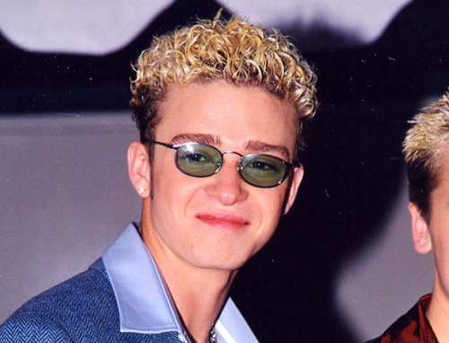 no,no…keep the transition lenses on. mmmm, yeah i like that.