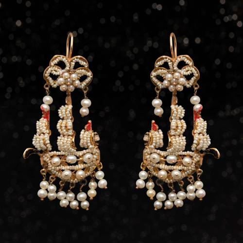 ltwilliammowett: Ship earrings of gold, enemal and pearls, c. 1890 