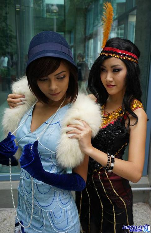 queens-of-cosplay:Flapper Korra and AsamiArt by: FoxvilleCosplayers:  Sushi Monster &  Gurl With Red HairPhotographer:   Eurobeat Kasumi Photography    <4 <4 <4