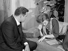 williamhopper:  Perry Mason / s01ep5 The Case of the Sulky Girl “Della. Hey, come on girl, it’s midn