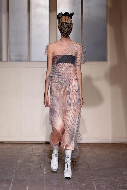 gaptoothbitch:  MAISON MARTIN MARGIELA HC SS 2013