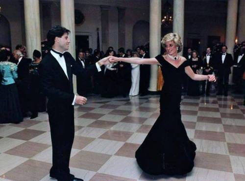salahmah:  Princess Diana dancing with John porn pictures