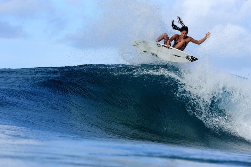 surfandbefree.tumblr.com Malia Manuel