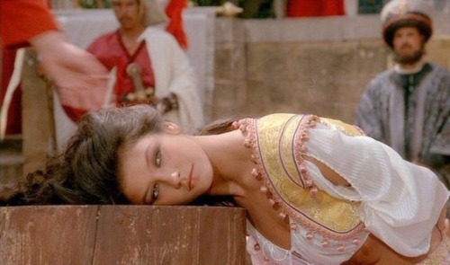 dollsofthe1960s:Catherine Zeta Jones as Sheherazade in Les 1001 Nuits (1990).