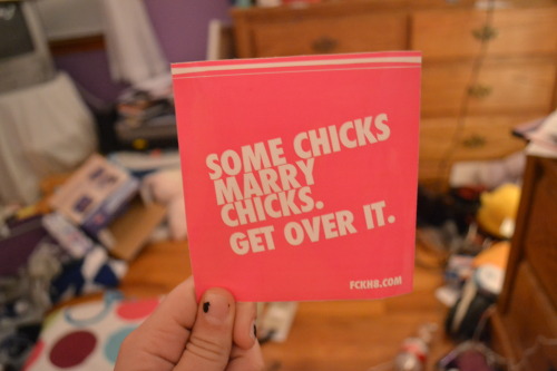 pop-crocs:some chicks marry chicks.