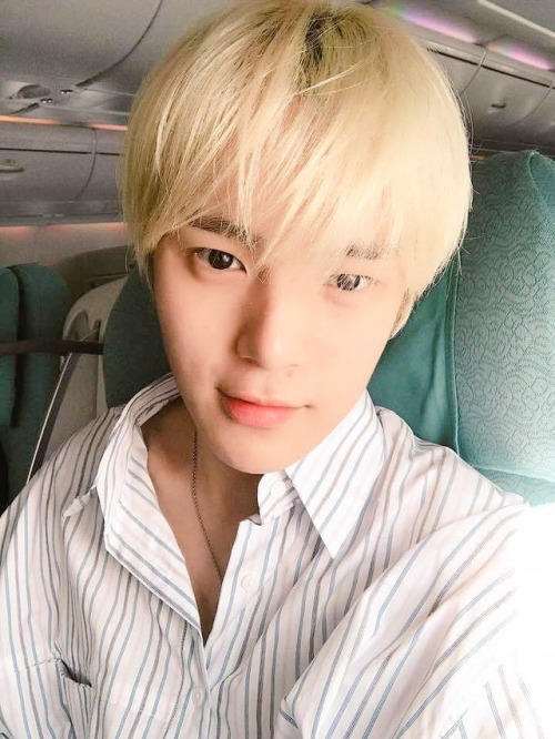 fymonsta-x:[#MINHYUK] Long time no see! I am minhyukku ❤   I want to see you too  translated by fy