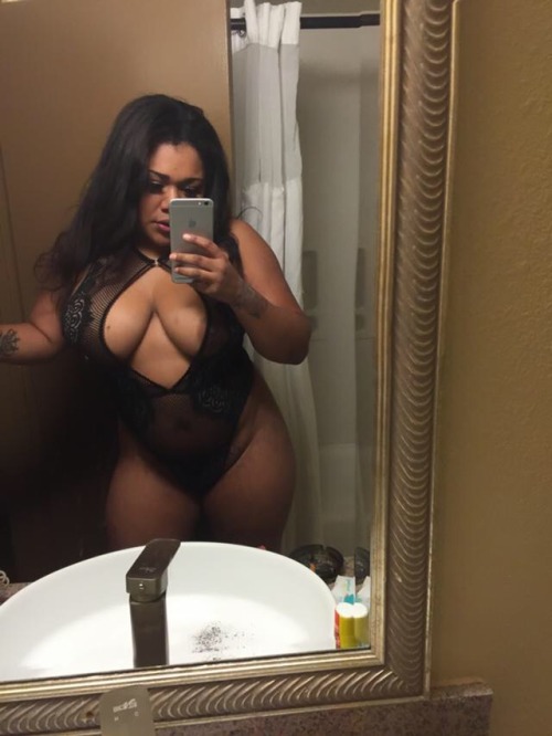 latinasforlife: leoloveslatinas