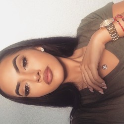 luxurygoldgodess:  @theerealkarlaj