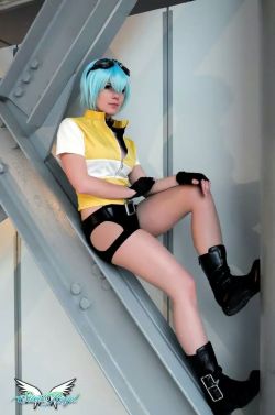 hottestcosplayer:  Hottest Cosplayer features the hottest cosplayers from around the world! Submit your photos to be featured! It can be 1 or 50 photos! 