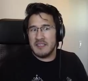 tanteitime:  markiplier:  markipooper:  Mark’s looking like Maes Hughes more and more each day  The resemblance is uncanny  don’t let him go into a phone booth ever 