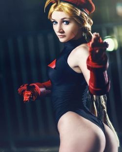 misalynn:  I was going to go to ctcon, but after hearing how strict they are being I decided skip going. This is the first time in YEARS I won’t be going. I do hope everyone who did/does go has lots of fun though! Cammy alternate - Street Fighter  📷: