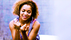 cheeseradio:  misfits meme » [1/5] favourite characters:  ✘ Alisha Daniels |