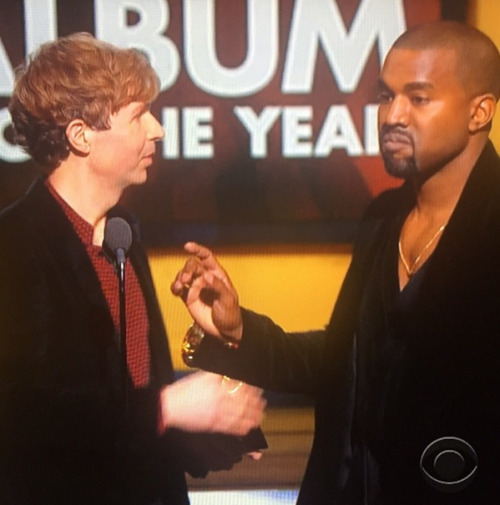 celebritygossipbyrangi:  THIS WAS EVERYTHING!!  Kanye is a myth. He should have stolen the Grammy for Beyoncé.  Hahahahahahahaha