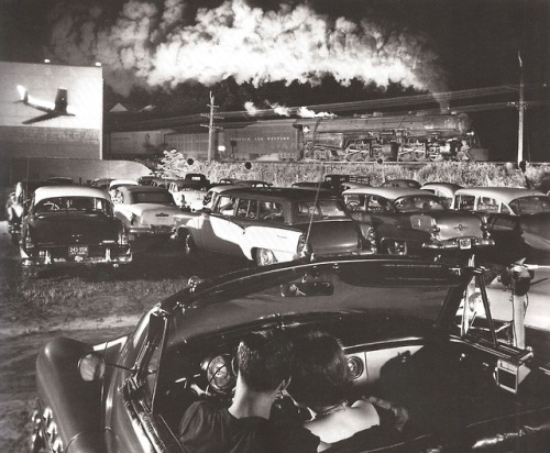 filmaticbby:  Hotshot Eastbound, Iaeger, West Virginia, 1957by O. Winston Link