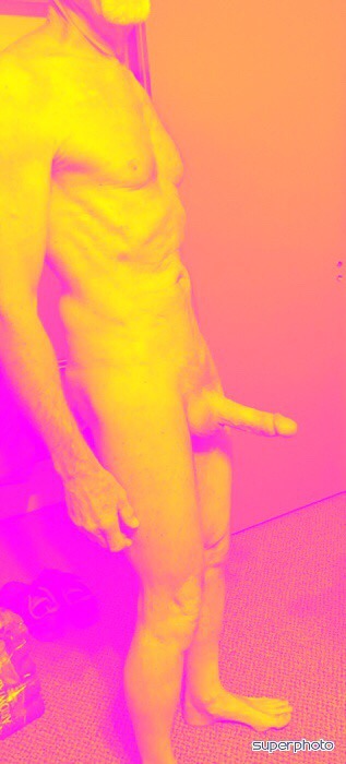 bigbonetx: Artistic nudes!