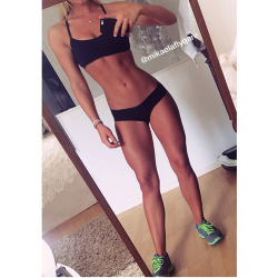 officialfitspiration:  OFFICIAL FITSPIRATION!  http://officialfitspiration.tumblr.com/ 