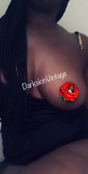 darkskinvintage:🌹🌹🌹