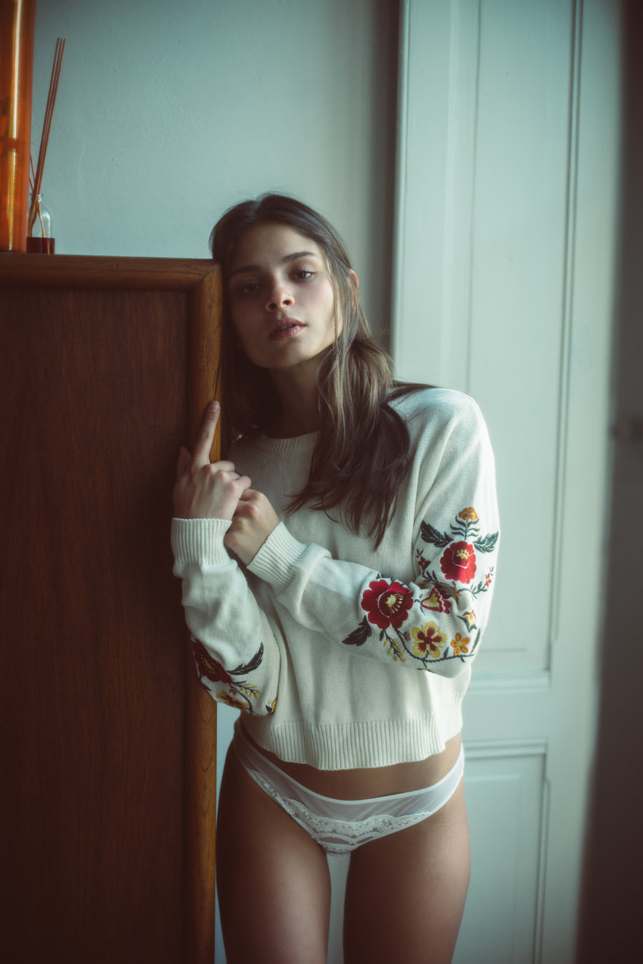 inaperfectlife:  Mauricio Padilla – Photographer – @maupadillacoAriana Saavedra