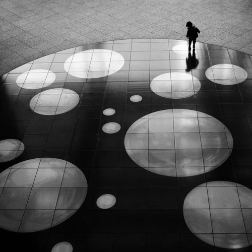 irresistiblecatch: keiichi-ichikawa: Yokohama, Japan Connect. The. Dots.