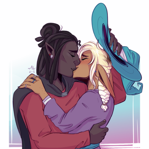 amethystviolist: hiddeninmyhoodie:he hat too big for he gotdamn smooch [ID: A digital, colored drawi