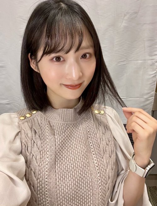 soimort:小栗有以[公式] - Twitter - Sat 19 Feb 2022  髪を切りました💇🏻‍♀️💫I got a haircut💇🏻‍♀️💫 オンラインお話し会 ありがとうございました☺️💓 色んなお話をして楽しくて あっという間でした~！