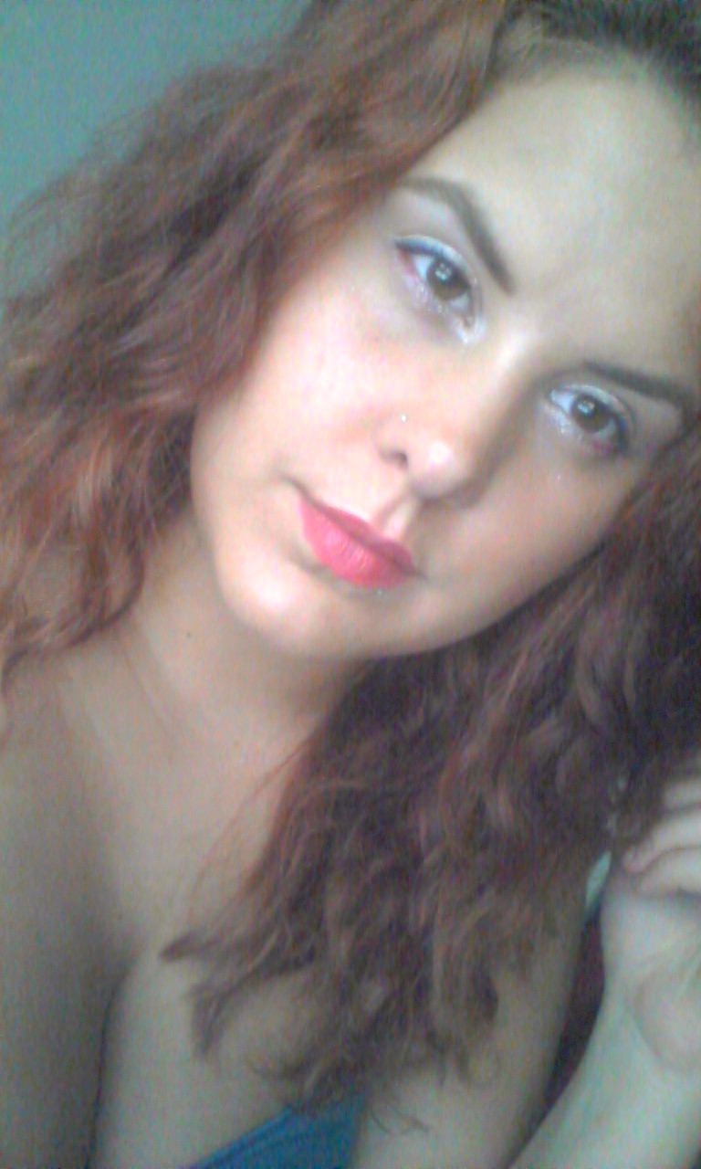 toxicwaxrainbows:  Wearing red, blue, and silver eyeliner today. Because ‘Murica.