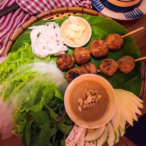 After living in Vietnam for 15 years, their cuisine is one of our favourites! @sophiasanders_ Dinner