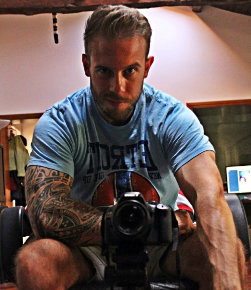 XXX trilithbaby:  begmetocome:  Let’s go training! photo