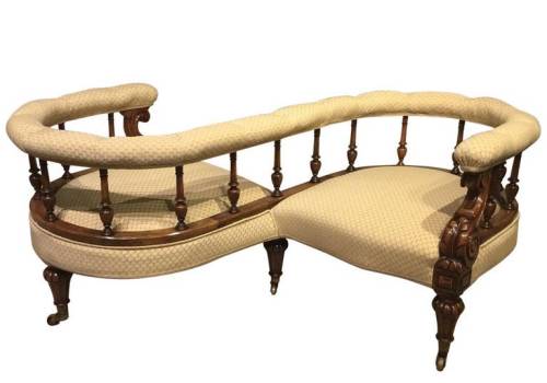 copperbadge:nae-design:TIL kissing bench / loveseat / conversation sofa / tête-à-tête chair. I used 