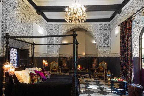 Are you after a luxurious hen do in Marrakech? How about staying in this gorgeous riad - @darjaguar 