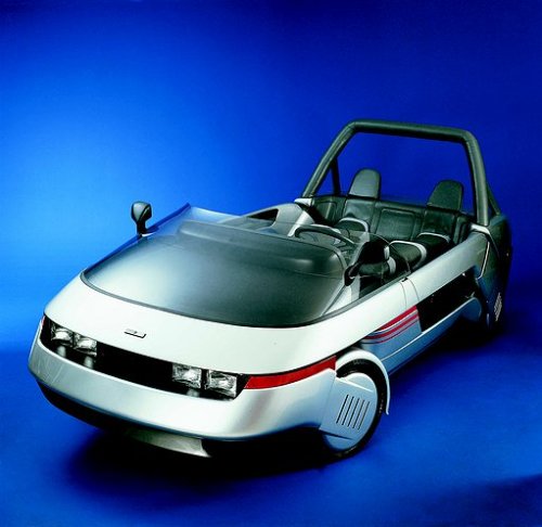 cashcarscourage: conceptcarporn: ‘86 Italdesign Machimoto - an incredible nine-seater / 9 &uum