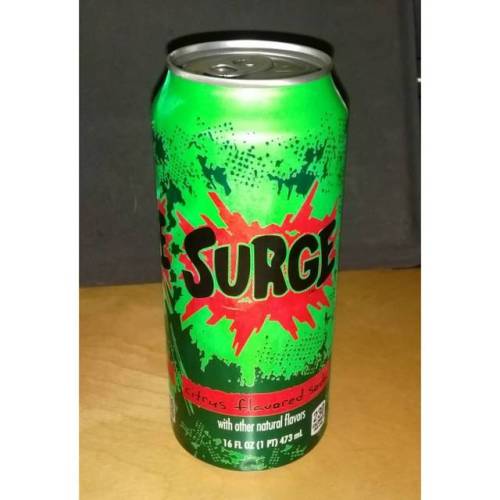 Surge is an acceptable form of food when you’re too sick to eat right?? 🤧🤢🤒😷 #surge #soda #sick