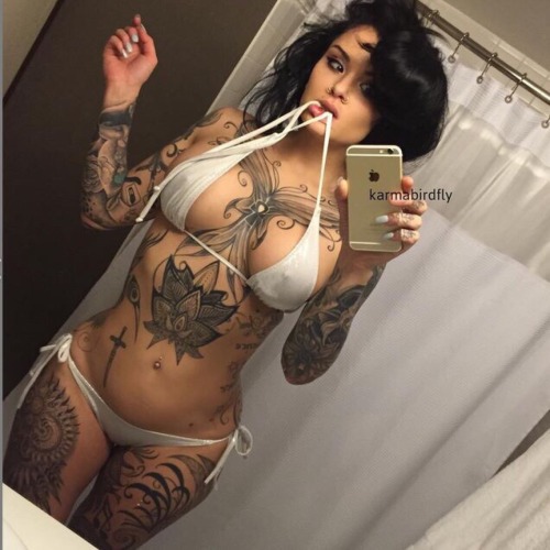 XXX nuffsed69:🔥🔥🔥Sexy & Tatted @flykarmabird photo