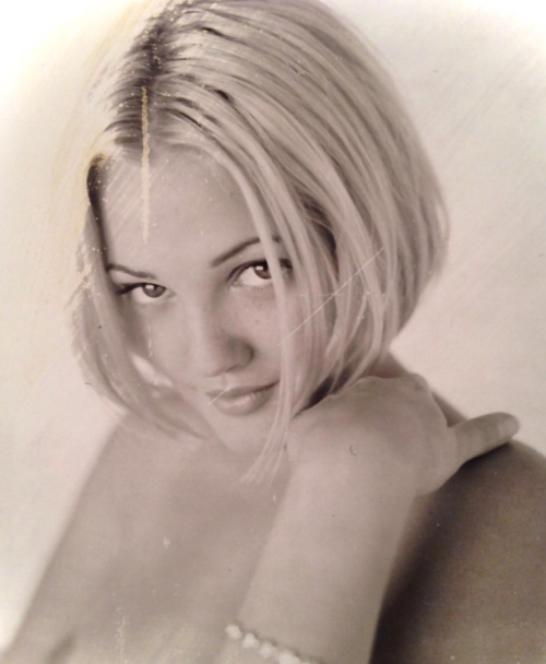 bitchtoss:Drew Barrymore photographed by Sante d’Orazio, 1993