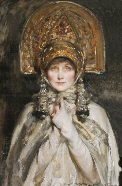 by-the-brush:  Violet Lindsay, Duchess of RutlandSir James Jebusa Shannon - 1918 