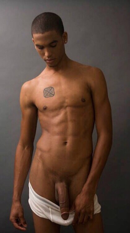 menofcolorgaysex:  http://menofcolorgaysex.tumblr.com/