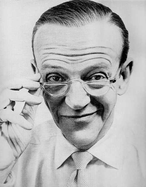 ohrobbybaby:Richard Avedon photographs “The Quinquagenarians”, portraits of James Cagney, Fred Astai