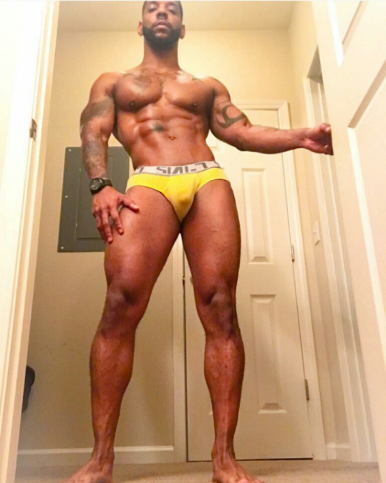 michealg87:  SEXY ASS TYRONE,,,,💪😘 HE WILL HANDLE U AND BUST U IN YO ASS🍆💦💦