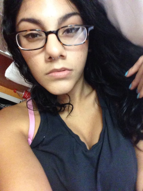 gypseyprincess:  Messy ho 😴