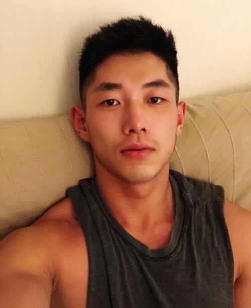 Asian.Men.X adult photos